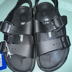 Birkenstock Classic Double-Strap Sandals Big Kids Size 3.